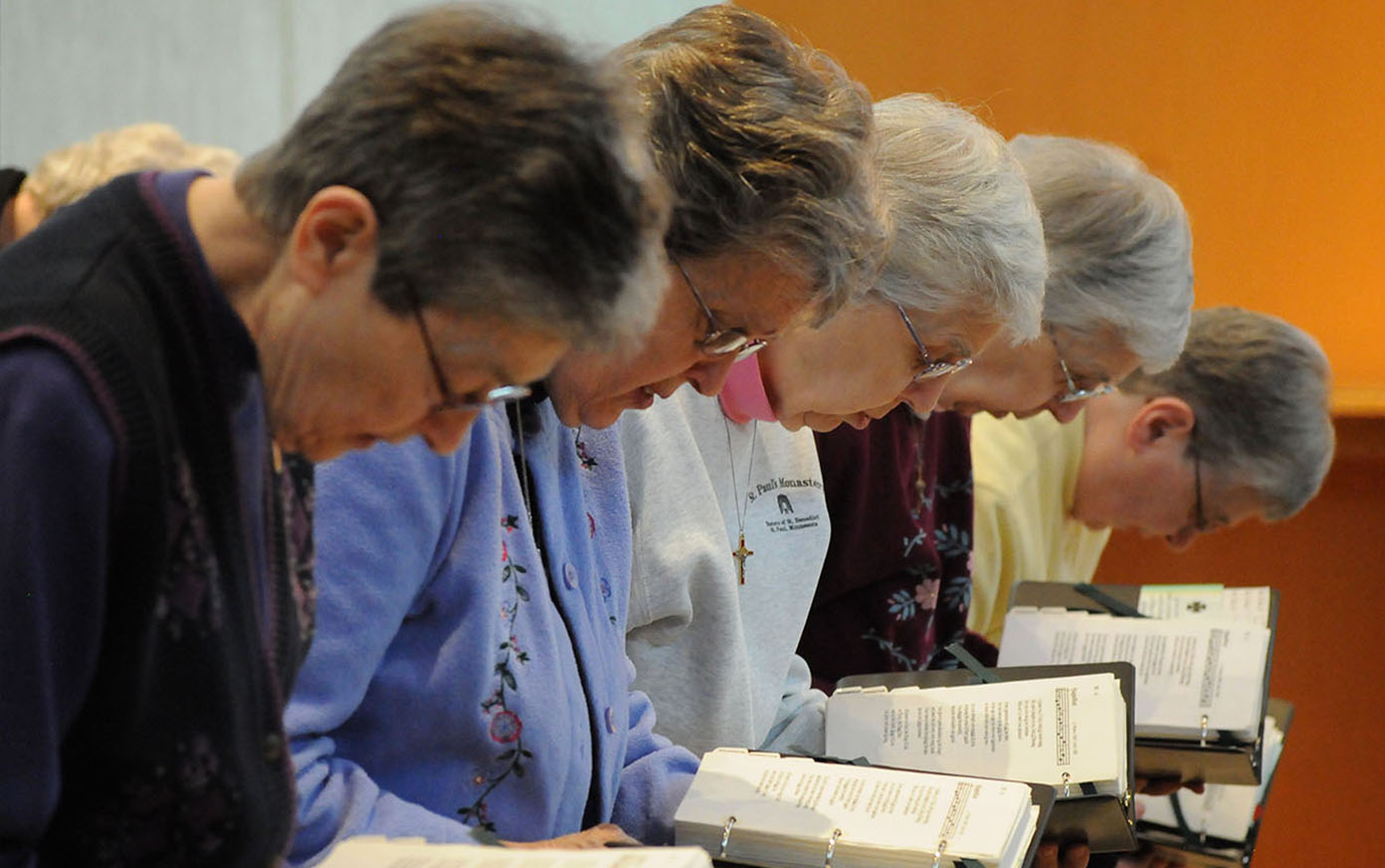 sisters praying